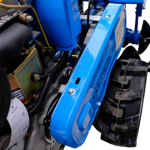 ST80 Självgående bensindriven grävmaskin | 15 hk | Grävningskapacitet 80 cm | 17 cm bred